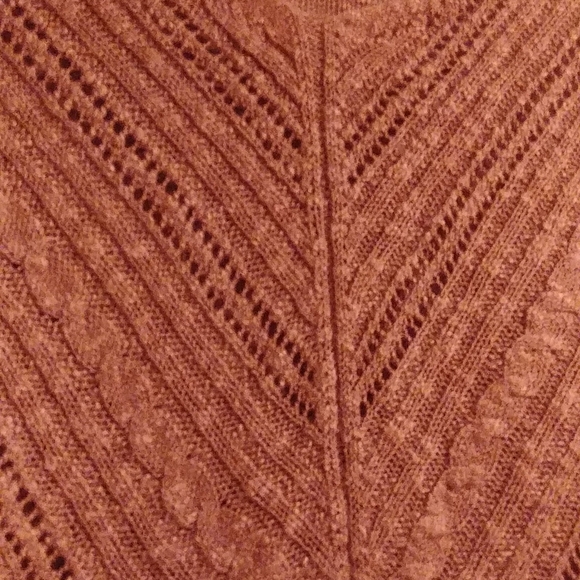 Attention sweater sz L - Picture 2 of 4